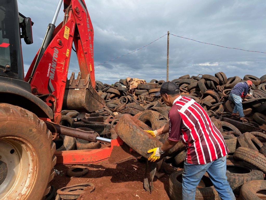 Coleta de Pneus Inservíveis Dá Início a Ação Ambiental em Campina da Lagoa